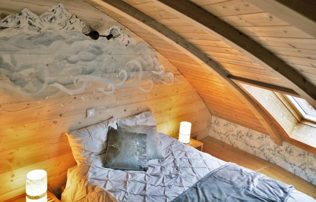 Au-Dela Des Nuages, Maison D'Hotes Insolite & Spa Aubessagne Экстерьер фото